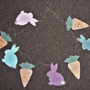 NEW Farmhouse Easter bunnies bunny carrots garland 49" long decoration hanging